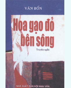Hoa gạo đỏ bên sông
